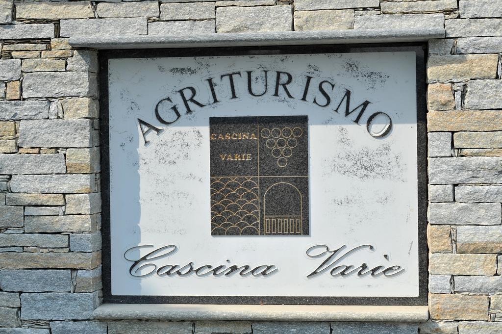 Castagnito Agriturismo Cascina Varie מראה חיצוני תמונה